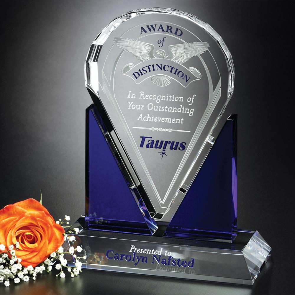 Distinction Crystal Award